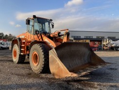 Doosan DL300