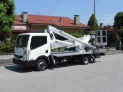 Nissan Cabstar Multitel HX195