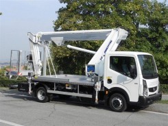 Nissan Cabstar Multitel MJ 201