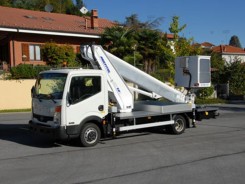 Nissan Cabstar Multitel MT 202 DS